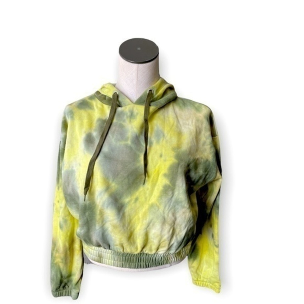 Ookie & Lala CROPPED TIE DYE PULLOVER HOODIE IN Olive Yellow Sz medium N…